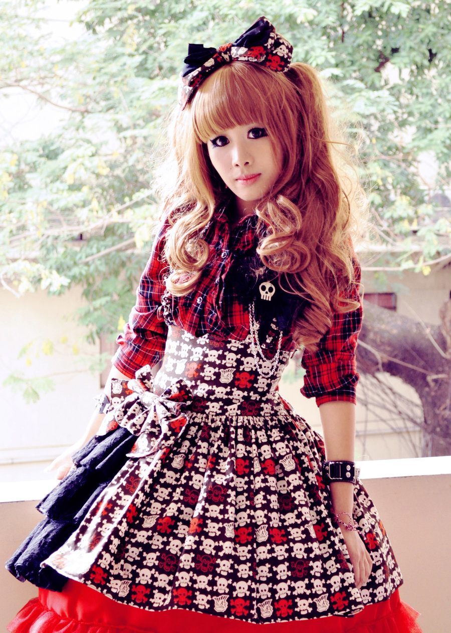 Japan _ Lolita style 1
