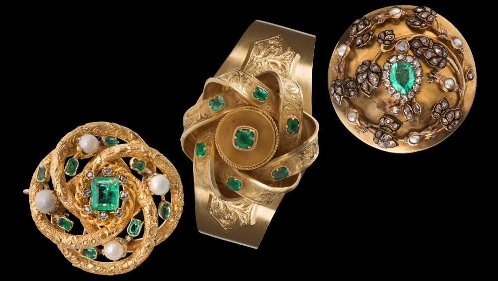 Reasons To Invest In Antique Jewellery